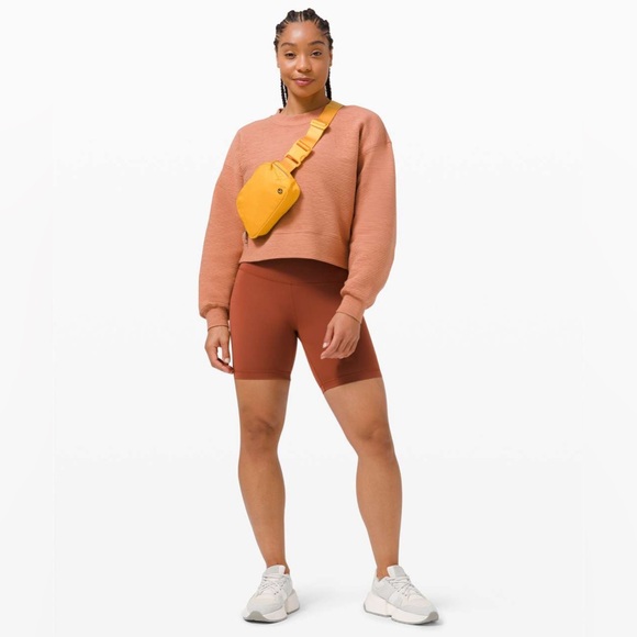 EUC Lululemon Everywhere Belt Bag | Honey Lemon (rare color) - Picture 2 of 8